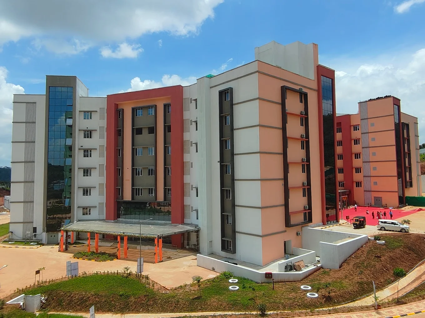 Saheed Laxman Nayak Medical College & Hospital, Koraput